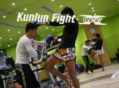 韩胜呐踢靶